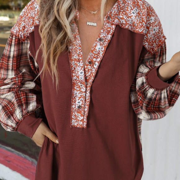 B069 Fiery Red Floral Plaid Mixed Print Bishop Sleeve Patchwork Top - Picture 2 of 3